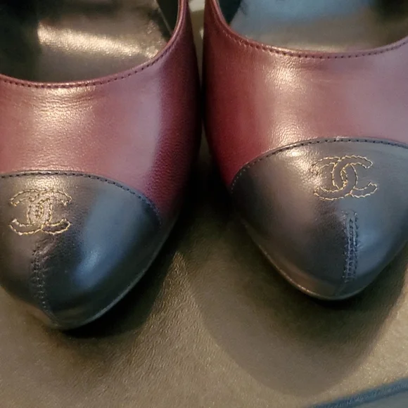 Authentic Chanel Pumps - Picture 2 of 6